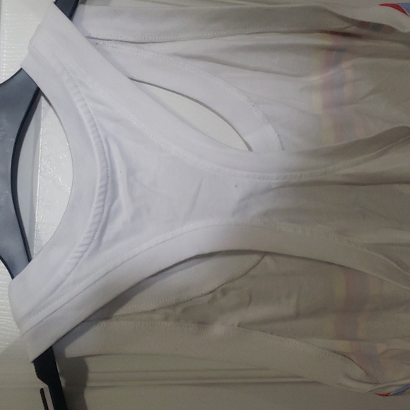 Tank top - Picture 2 of 3